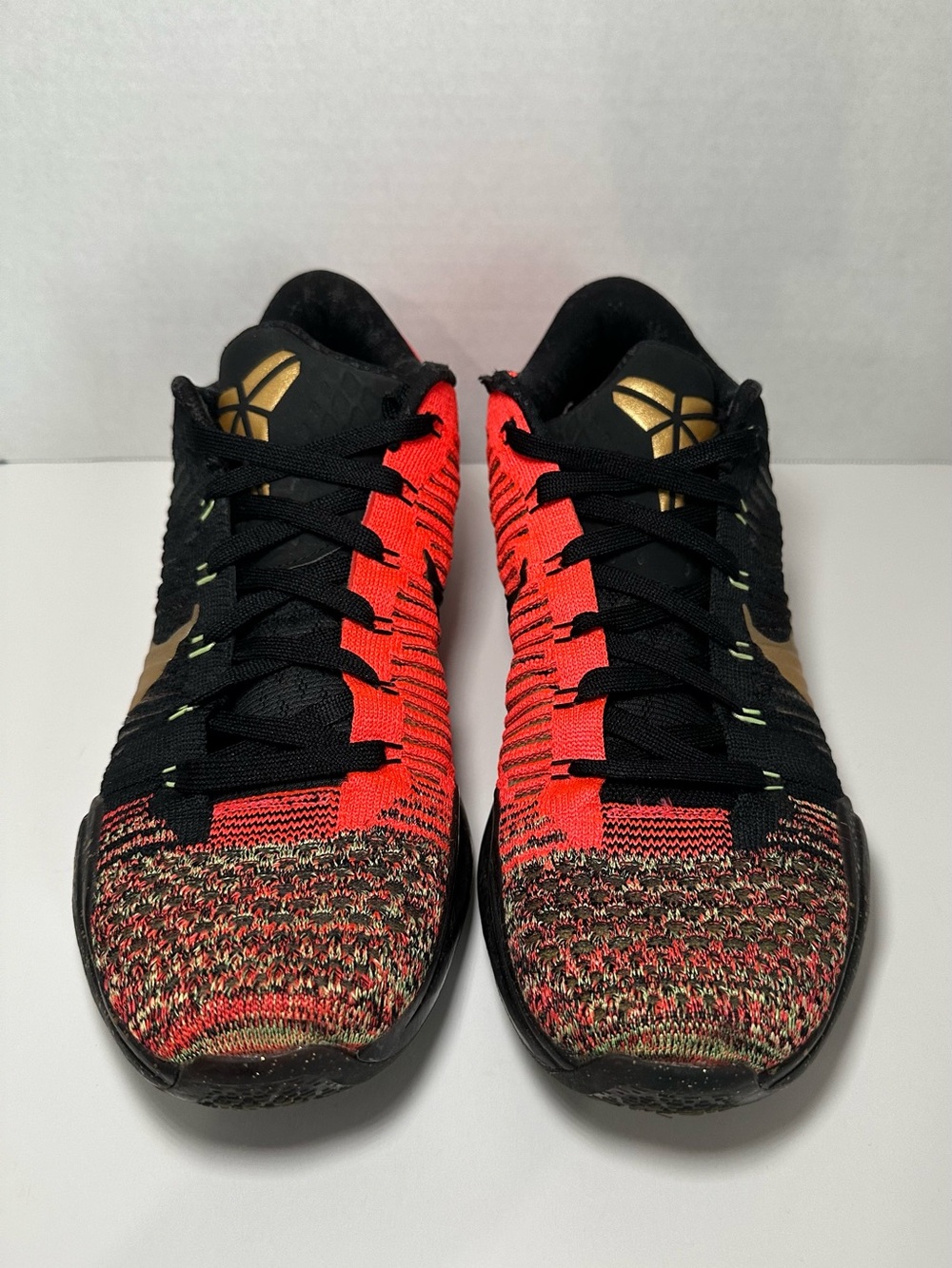 Nike Kobe 10 Elite Christmas Basketball Shoe - Picture 2 of 9